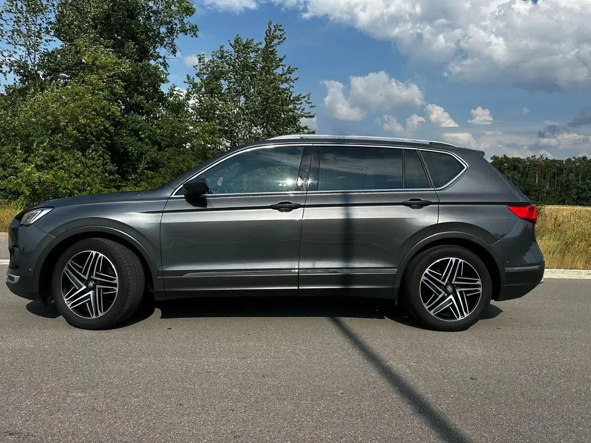 Gebraucht Seat Tarraco 4Drive 150 PS (110 kW) 2019 Grau SUV