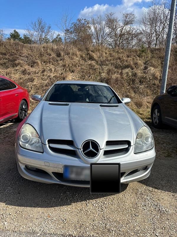 Gebraucht Mercedes SLK200 169 PS (124 kW) 2004 Silber Cabrio