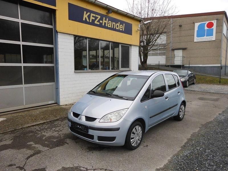Gebraucht Mitsubishi Colt Invite 95 PS (69 kW) 2005 Blau Kleinwagen