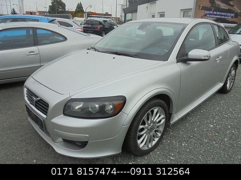 Silber Gebraucht 2007 Volvo C30 Momentum Kleinwagen | 1.900 € (Guter Preis) - Bild 1/4