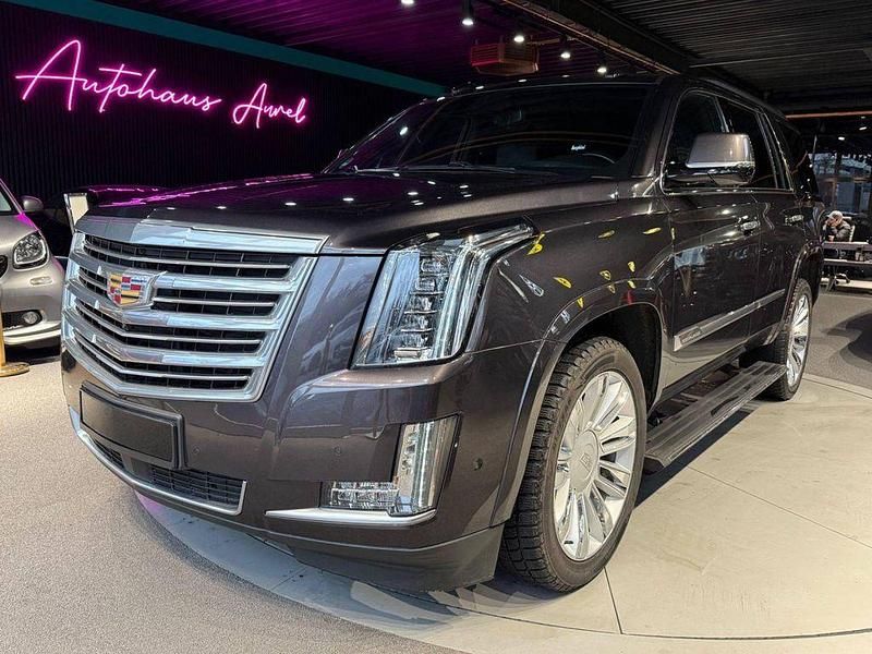 Second-hand Cadillac Escalade 426 CP (313 kW) 2018 Gri SUV