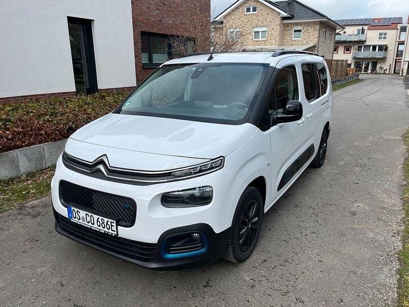 Gebraucht Citroën e-Berlingo Shine 100 kW (136 PS) 2023 Weiß Van / Kleinbus