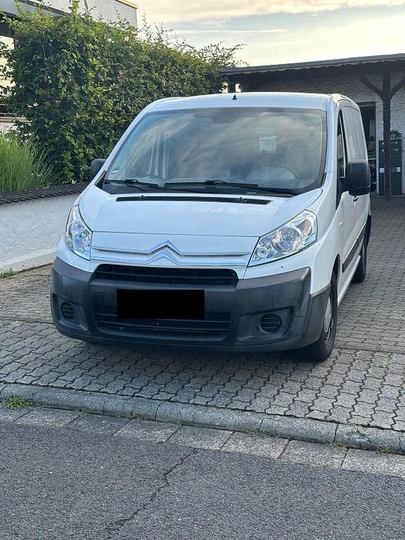 Weiß Gebraucht 2012 Citroën Jumpy Van / Kleinbus | 6.500 € (Etwas zu teuer) - Bild 1/4