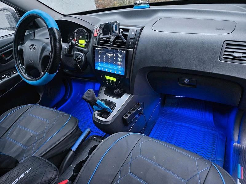 Gebraucht Hyundai Tucson 140 PS (102 kW) 2006 Silber SUV