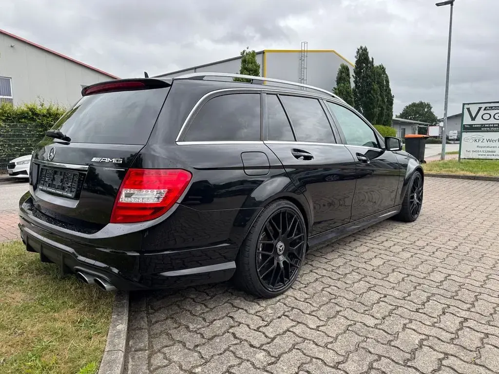 Gebraucht Mercedes C63 AMG AMG 457 PS (336 kW) 2014 Schwarz Limousine