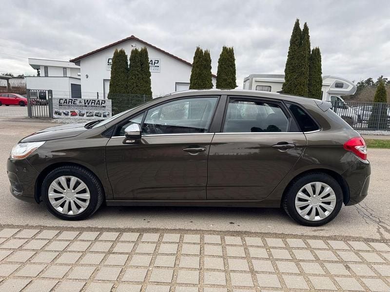 Gebraucht Citroën C4 SELECTION 120 PS (88 kW) 2014 Braun Limousine