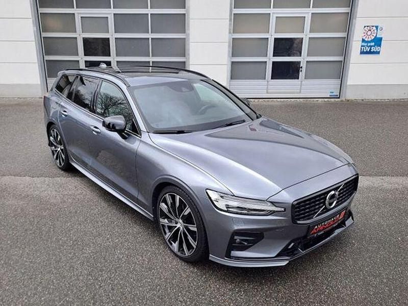 Gebraucht Volvo V60 R-Design 197 PS (144 kW) 2021 Grau Kombi