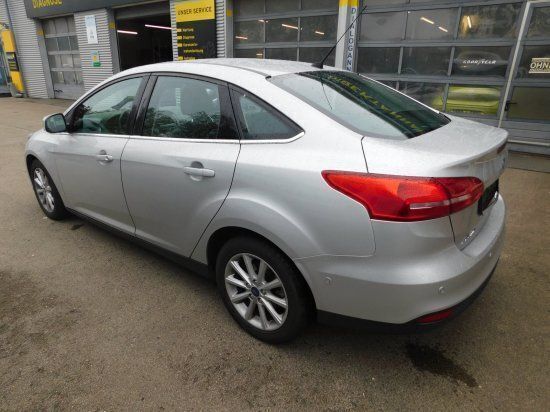 Gebraucht Ford Focus Titanium 150 PS (110 kW) 2016 Silber Limousine