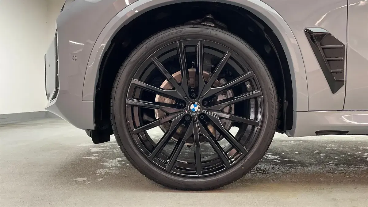 Neu BMW X5 Comfort Edition 286 PS (210 kW) 2026 M brooklyn grau metallic SUV