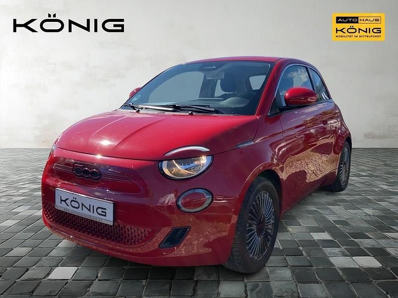Rot Gebraucht 2022 Fiat 500e Red Kleinwagen | 19.999 € - Bild 1/4