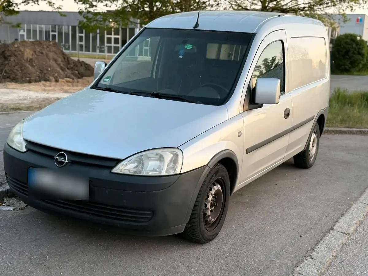 Occasion Opel Combo 75 ch (55 kW) 2011 Argent Monospace