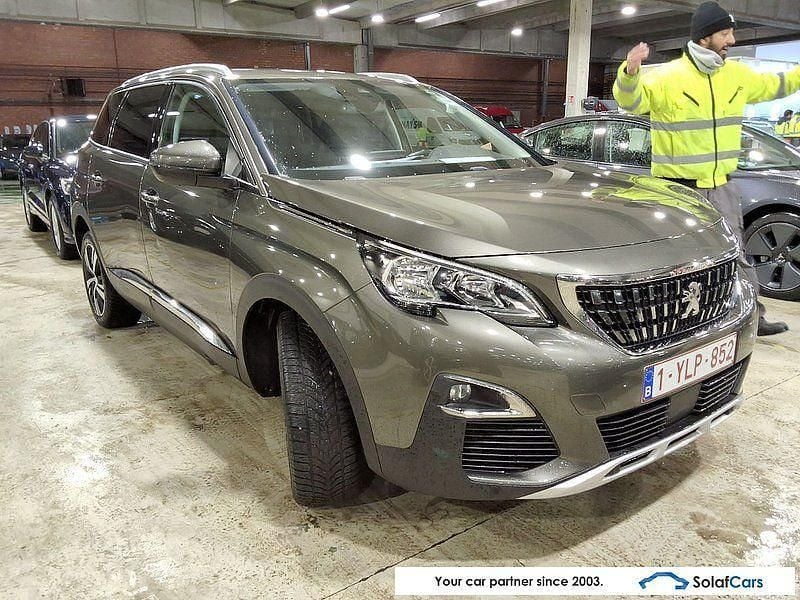 Gebraucht Peugeot 5008 Allure 131 PS (96 kW) 2020 Grau SUV