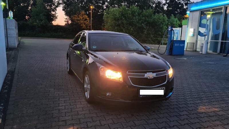 Schwarz Gebraucht 2012 Chevrolet Cruze LTZ Limousine | 5.400 € (Guter Preis) - Bild 1/4