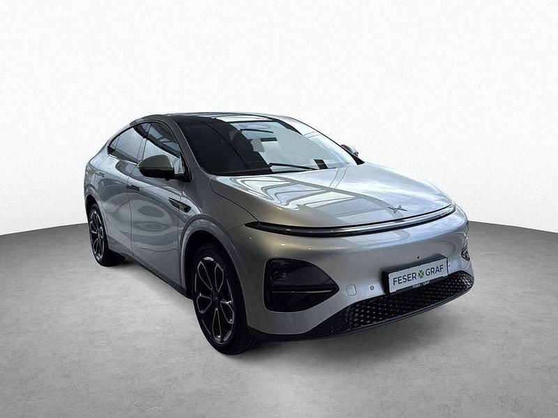 Neu XPENG G6 RWD Long Range 217 kW (296 PS) 2026 Silber SUV