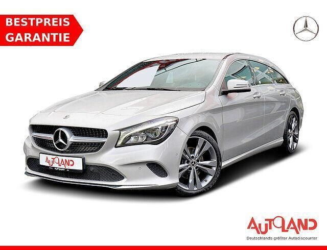 Silber Gebraucht 2017 Mercedes CLA200 Shooting Brake Urban Kombi | 20.990 € (Fairer Preis) - Bild 1/4