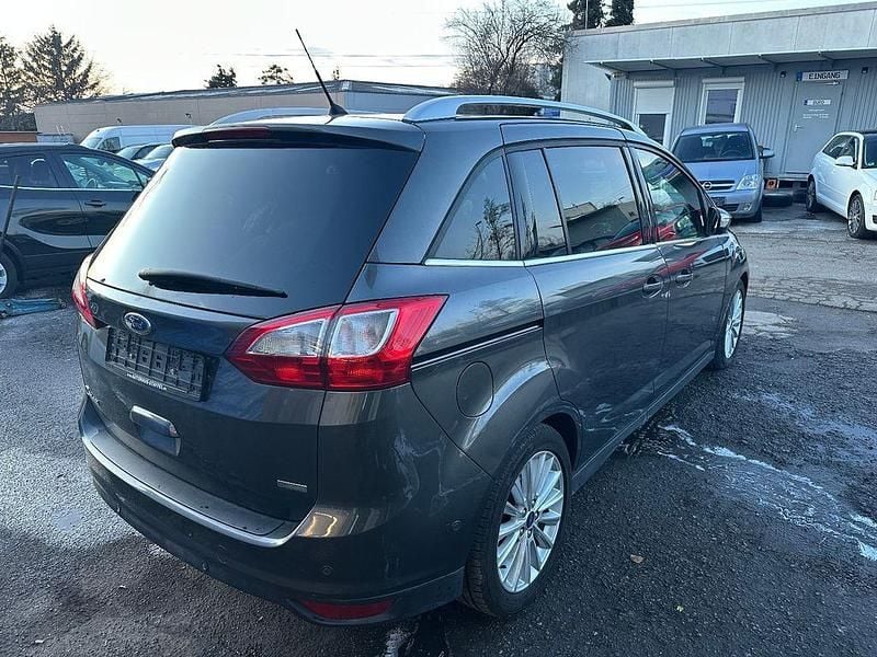 Gebraucht Ford Grand C-Max Titanium 150 PS (110 kW) 2017 Grau Van / Kleinbus