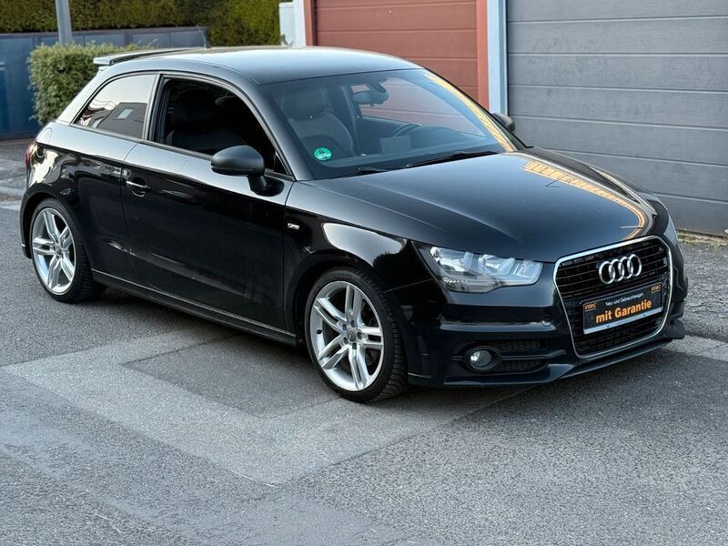Schwarz Gebraucht 2012 Audi A1 S-Line Kleinwagen | 6.950 € (Superpreis) - Bild 1/4