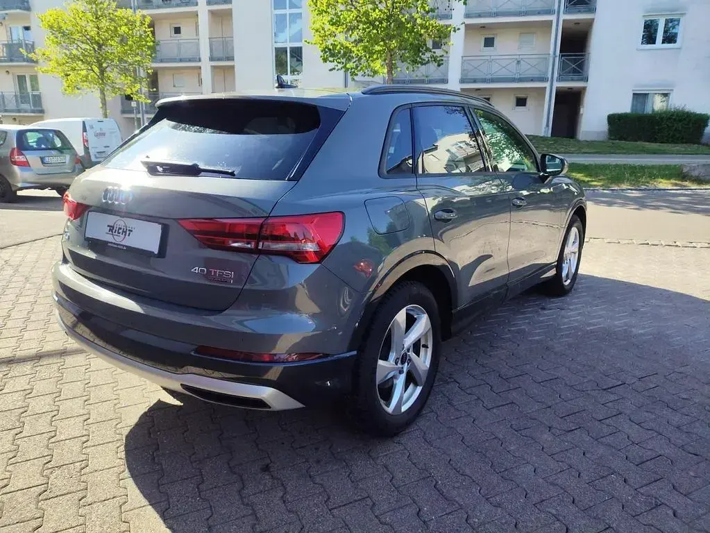 Gebraucht Audi Q3 Advanced 190 PS (139 kW) 2025 Chronosgrau metallic SUV