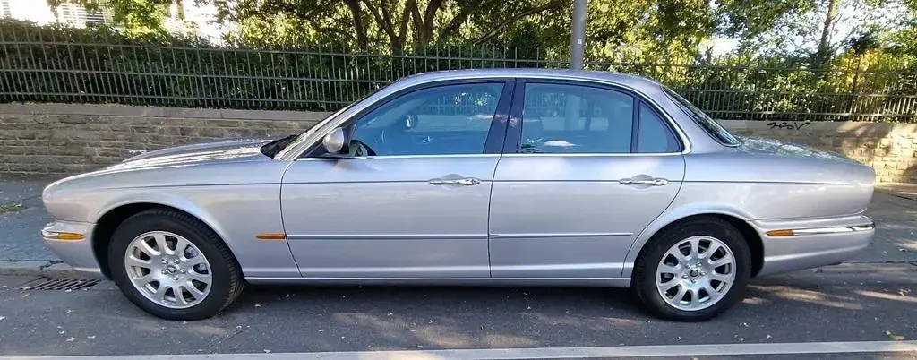 Gebraucht Jaguar XJ6 238 PS (175 kW) 2004 Silber Limousine