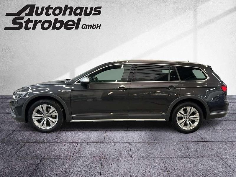 Gebraucht VW Passat Alltrack S 200 PS (147 kW) 2022 Mangangrau metallic Kombi