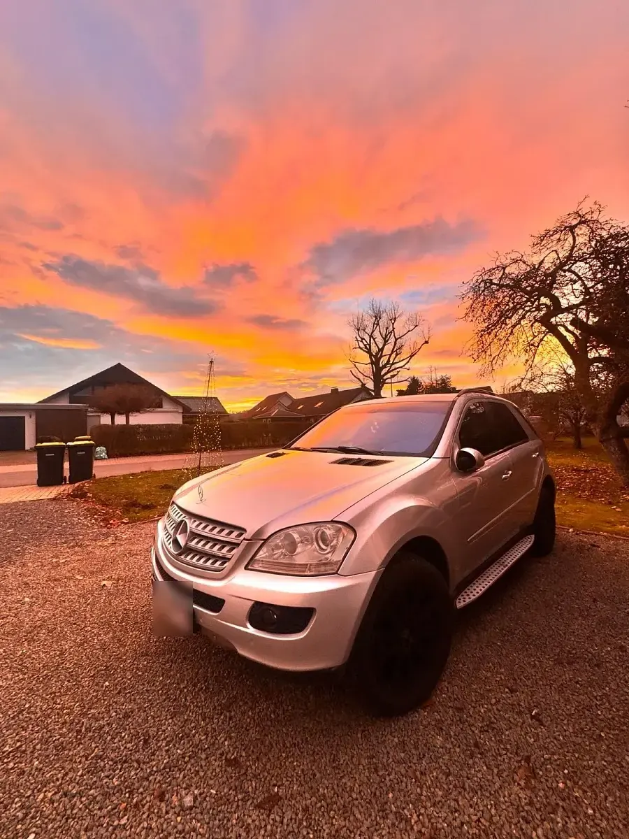 Gebraucht Mercedes ML350 190 PS (139 kW) 2008 Silber SUV