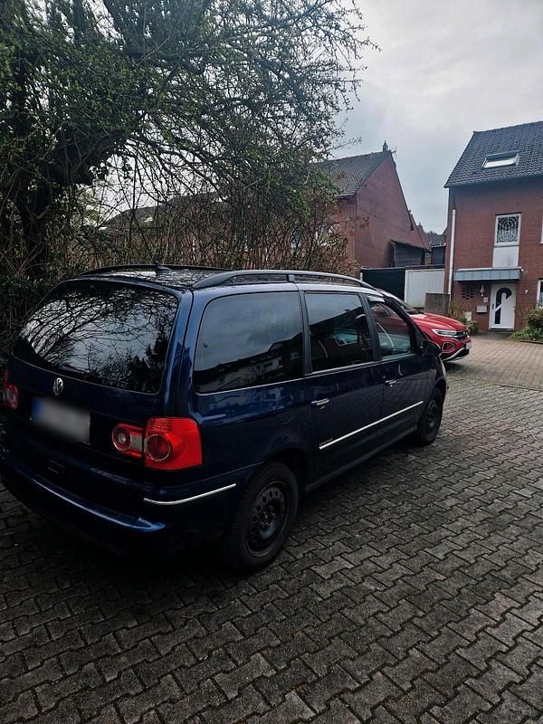 Gebraucht VW Sharan United 140 PS (102 kW) 2008 Blau Van / Kleinbus