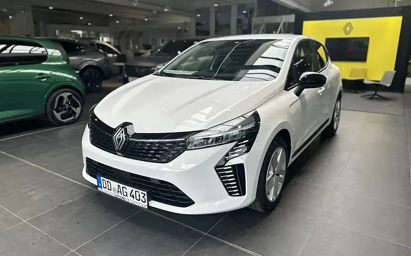 Nowe Renault Clio V Evolution 91 KM (66 kW) 2026 Biały Sedan/Limuzyna
