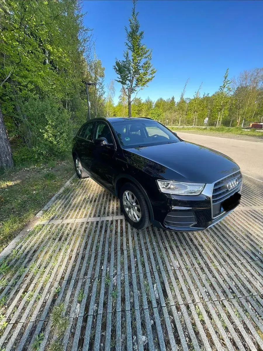 Gebraucht Audi Q3 Design 150 PS (110 kW) 2016 Schwarz SUV
