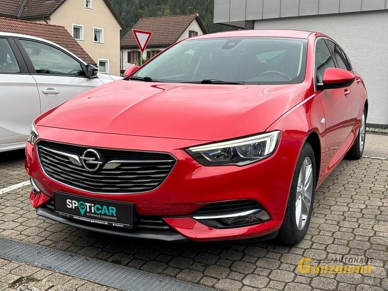 Gebraucht Opel Insignia Edition 140 PS (102 kW) 2017 Rot Limousine