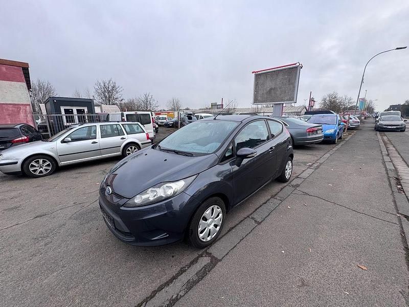 Gebraucht Ford Fiesta Trend 60 PS (44 kW) 2009 Grau Kleinwagen