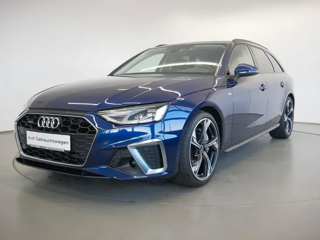 Gebraucht Audi A4 S-Line 265 PS (194 kW) 2023 Navarrablau metallic Kombi