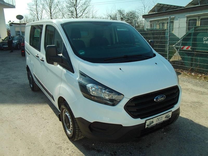 Gebraucht Ford Transit Custom 105 PS (77 kW) 2019 Weiß Van / Kleinbus