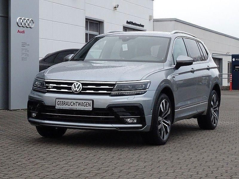 Silber Gebraucht 2021 VW Tiguan Allspace R-line SUV | 32.790 € (Fairer Preis) - Bild 1/4