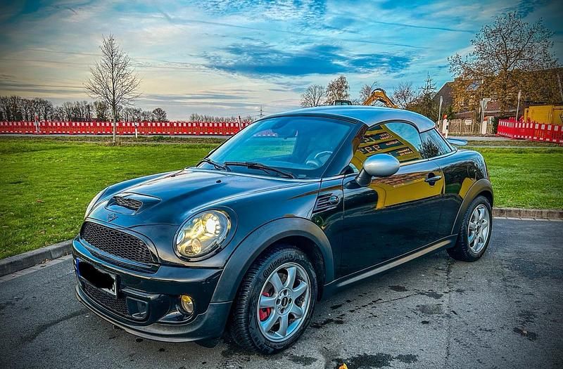 Schwarz Gebraucht 2011 Mini Cooper S Coupé Coupé | 5.600 € (Superpreis) - Bild 1/4