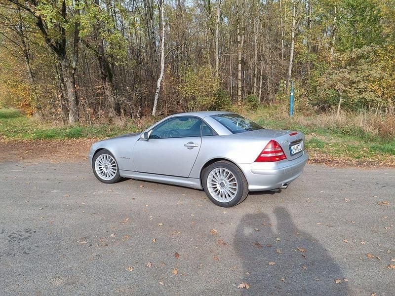 Gebraucht Mercedes SLK200 Edition 163 PS (119 kW) 2002 Silber Cabrio
