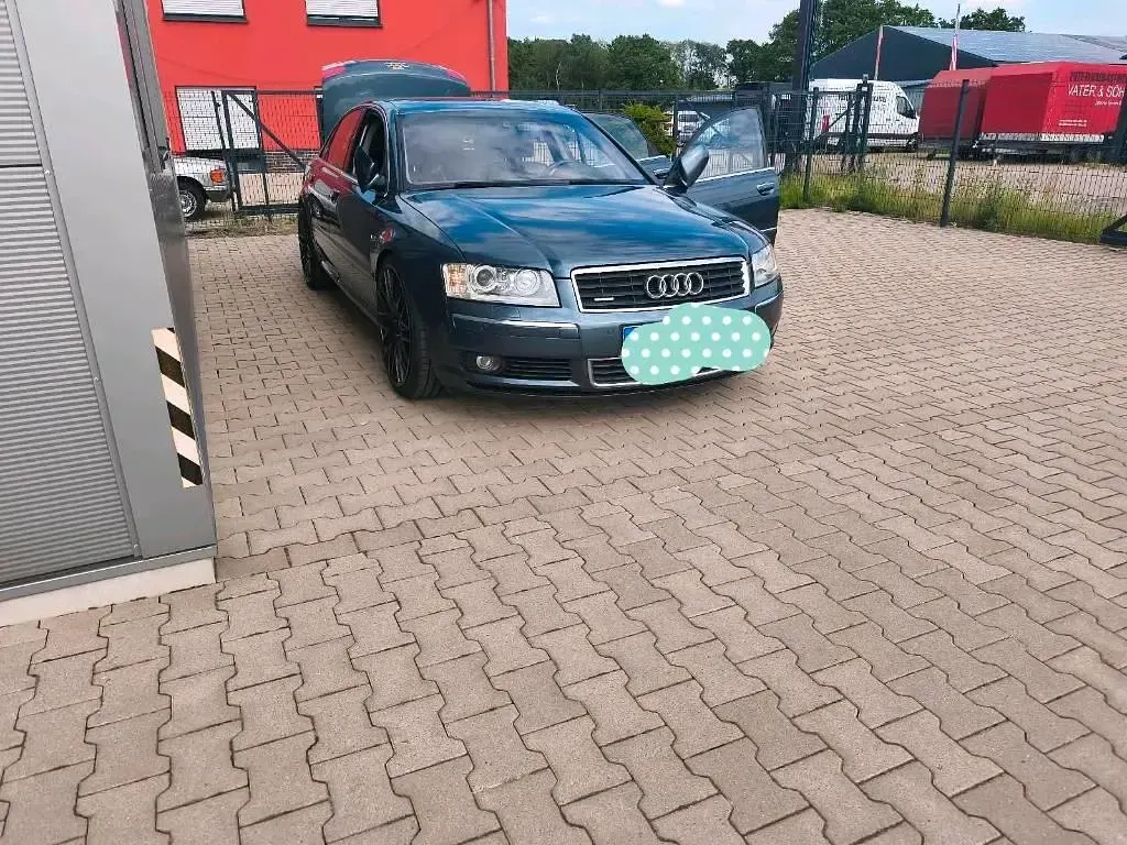 Gebraucht Audi A8 Premium 275 PS (202 kW) 2004 Grau Limousine