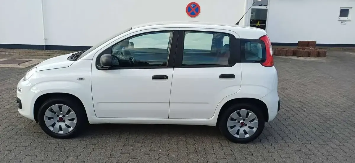 Gebraucht Fiat Panda Pop 69 PS (50 kW) 2017 Weiß Kleinwagen