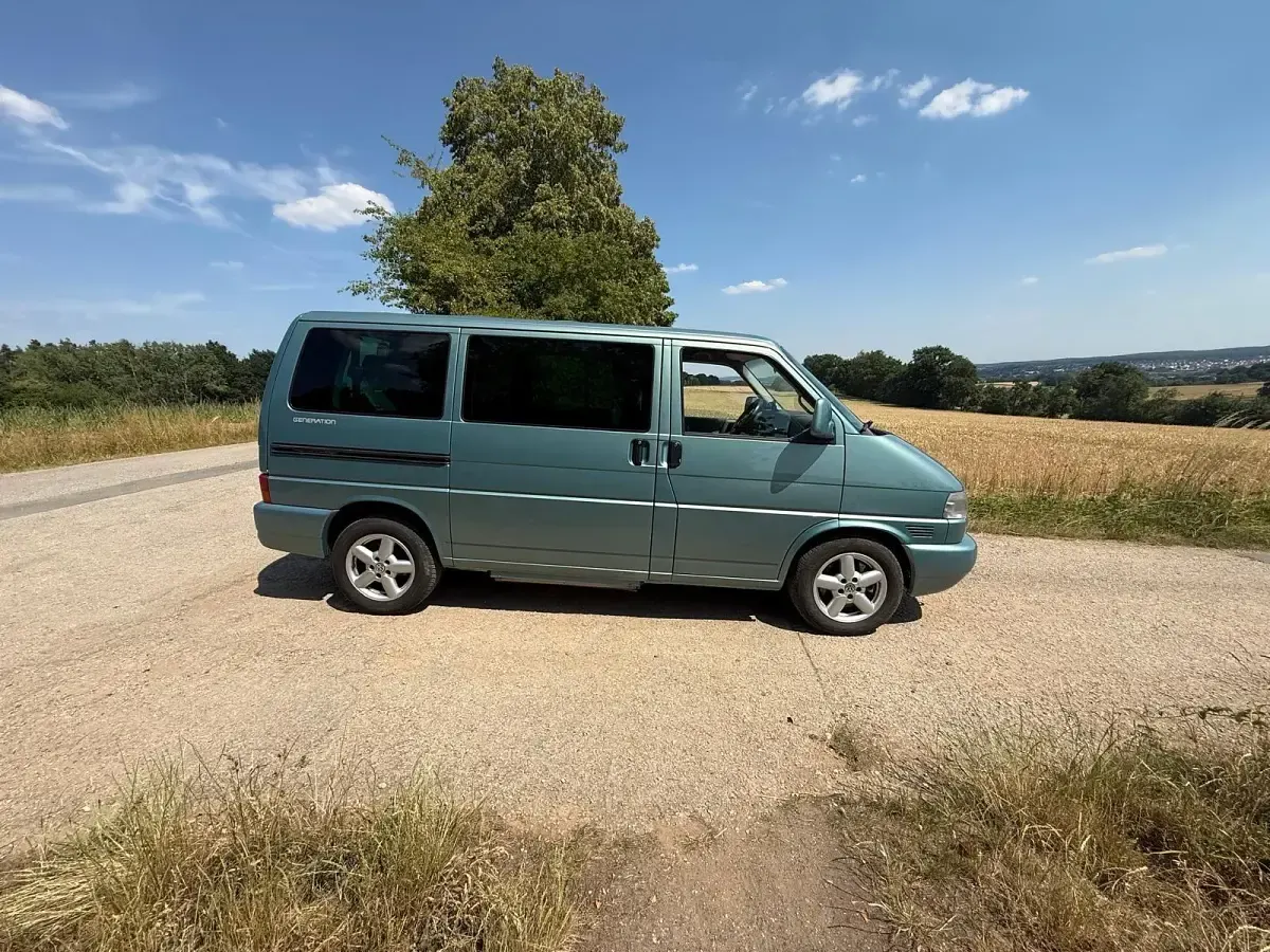 Gebraucht VW Multivan 151 PS (111 kW) 2003 Grün Van / Kleinbus