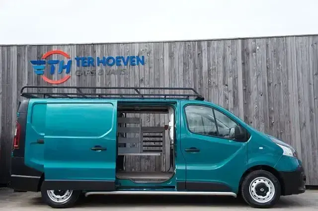 Gebraucht Renault Trafic 120 PS (88 kW) 2016 Grün Van / Kleinbus