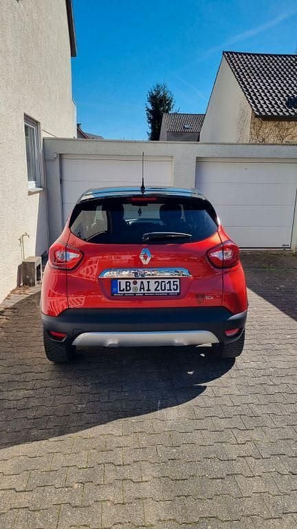 Gebraucht Renault Captur 120 PS (88 kW) 2015 Rot SUV