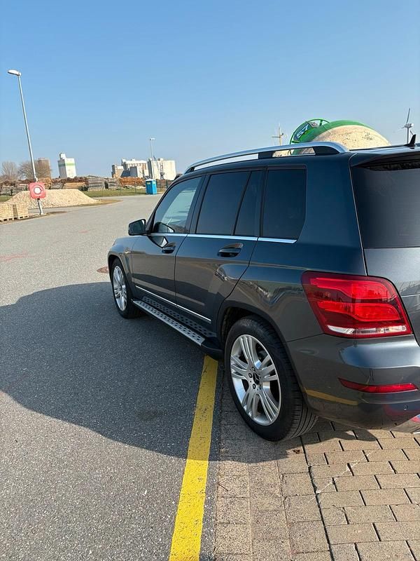 Gebraucht Mercedes GLK220 170 PS (125 kW) 2013 Grau SUV