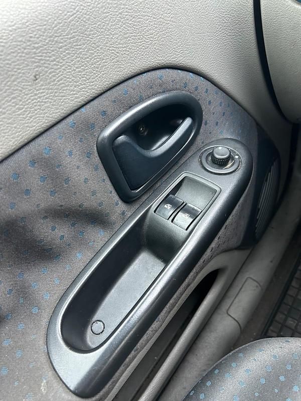 Gebraucht Renault Clio II 2005 Schwarz Kleinwagen