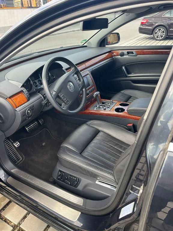 Gebraucht VW Phaeton 232 PS (170 kW) 2007 Grau Limousine