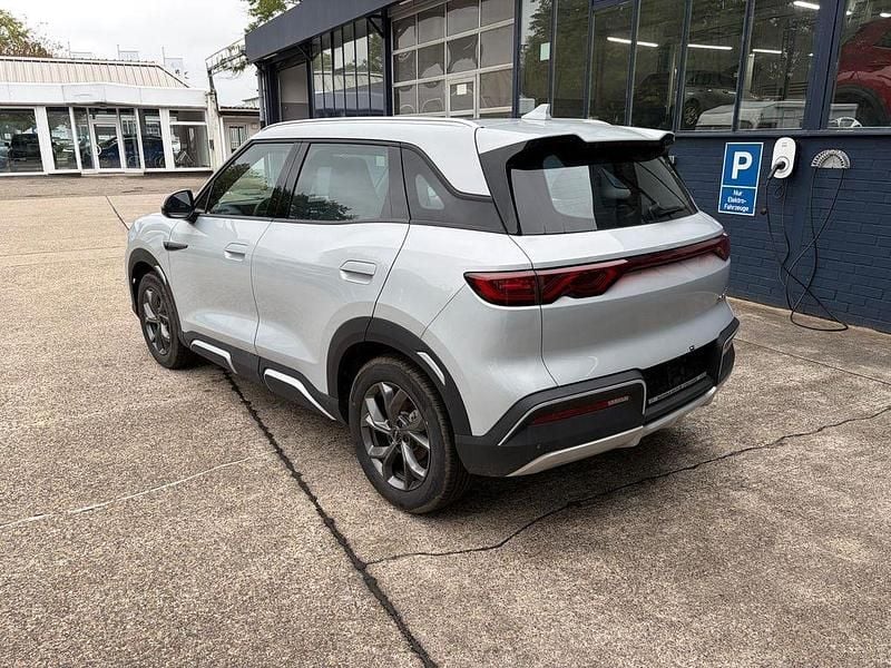 Neu BYD Atto 2 Active 130 kW (177 PS) 2025 Weiß SUV