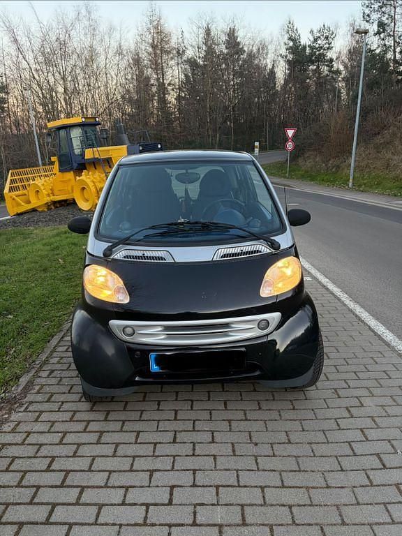 Gebraucht Smart ForFour 41 PS (30 kW) 2000 Schwarz Kleinwagen