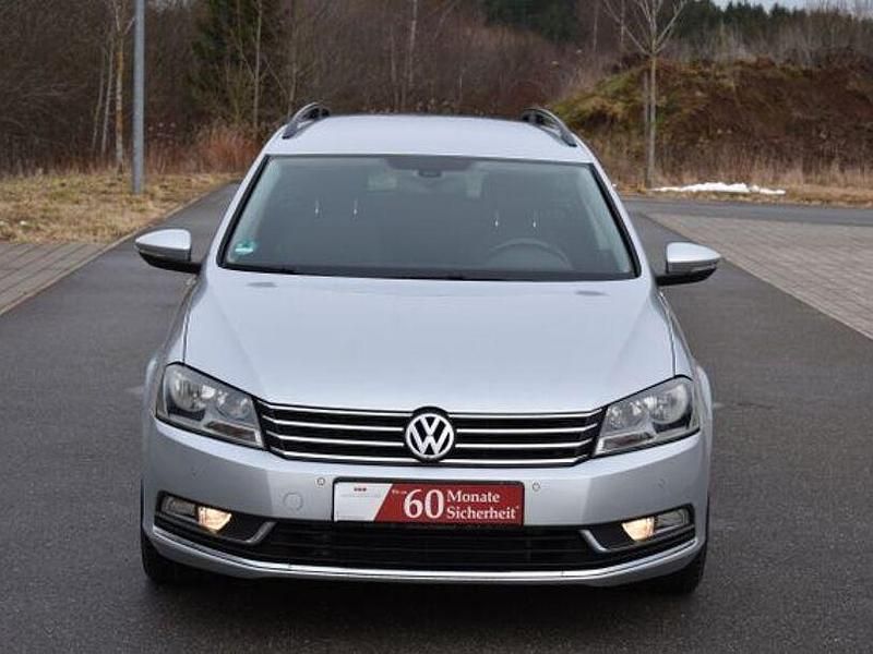 Gebraucht VW Passat Comfortline 140 PS (102 kW) 2011 Silber Kombi