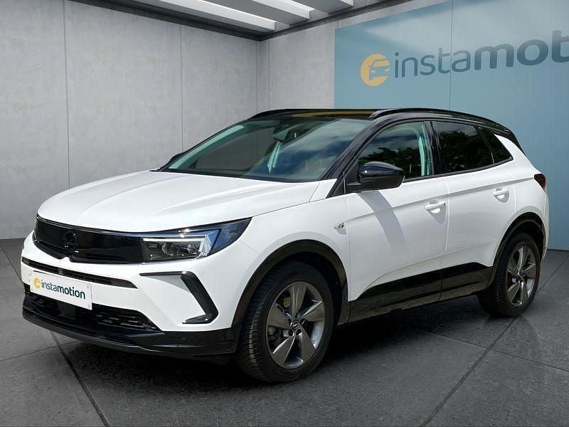 Weiß Gebraucht 2024 Opel Grandland X SUV | 23.949 € (Fairer Preis) - Bild 1/4