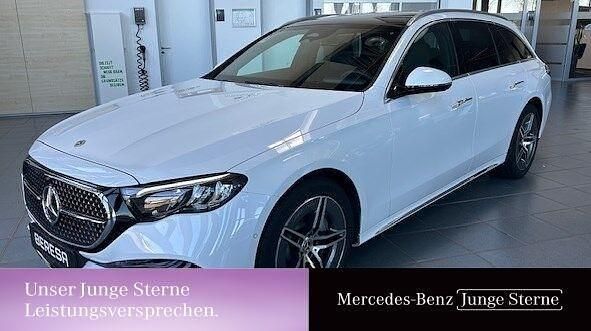 Weiß Gebraucht 2023 Mercedes E200 AMG Kombi | 49.680 € (Etwas zu teuer) - Bild 1/4