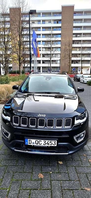 Gebraucht Jeep Compass Limited 170 PS (125 kW) 2020 Schwarz SUV