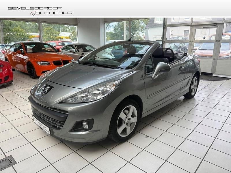 Grau Gebraucht 2013 Peugeot 207 CC Active Cabrio | 5.980 € (Fairer Preis) - Bild 1/4